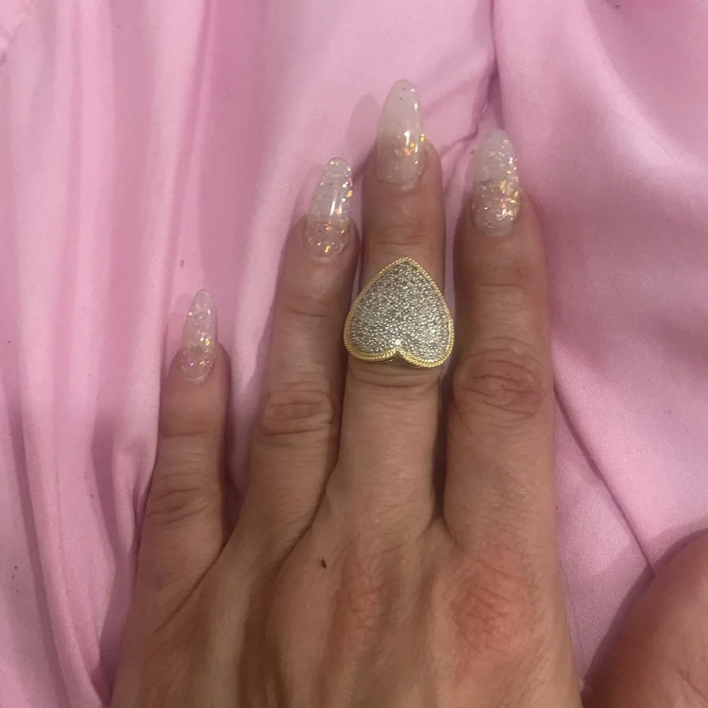 14k solid gold diamond heart ring - Picture 2 of 16